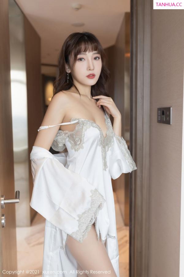 陆萱萱  你的女神陆萱萱 居家睡衣主题第5张图片